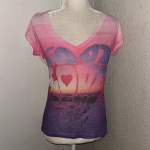 Aeropostale Love Heart Graphic T-shirt M Cherry Girl Dopamine Casual Barbie